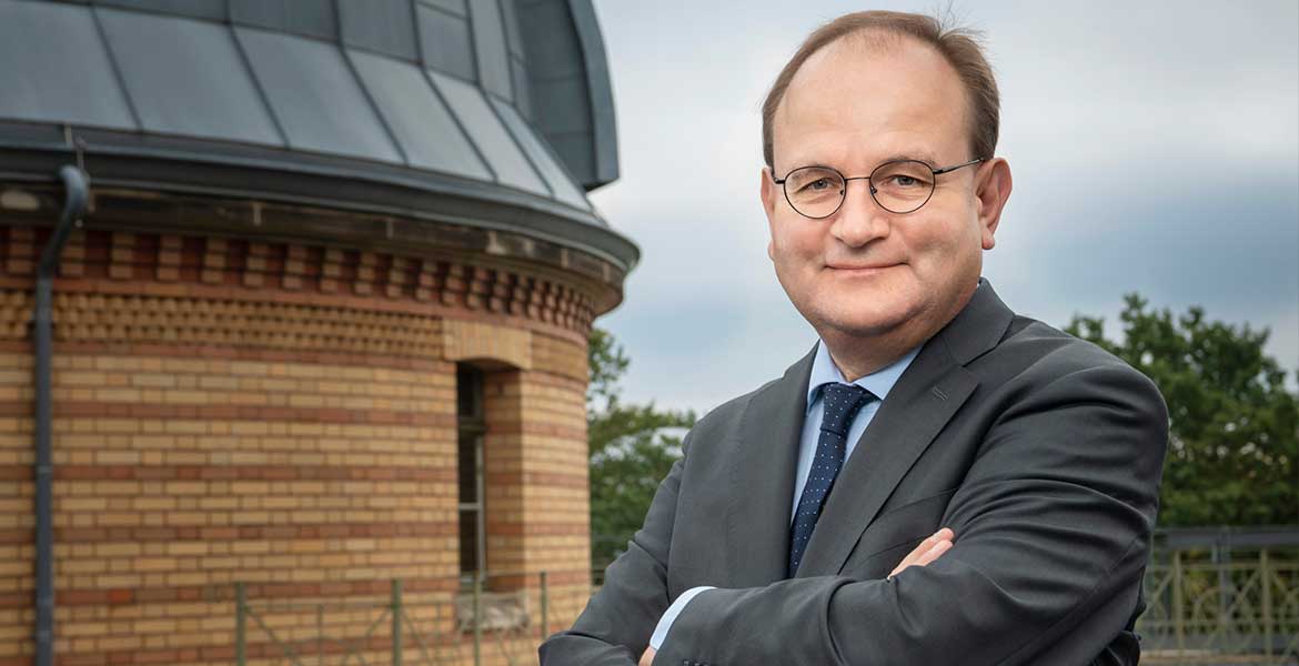 Porträt-Foto des Klima-Ökonomen Ottmar Edenhofer.