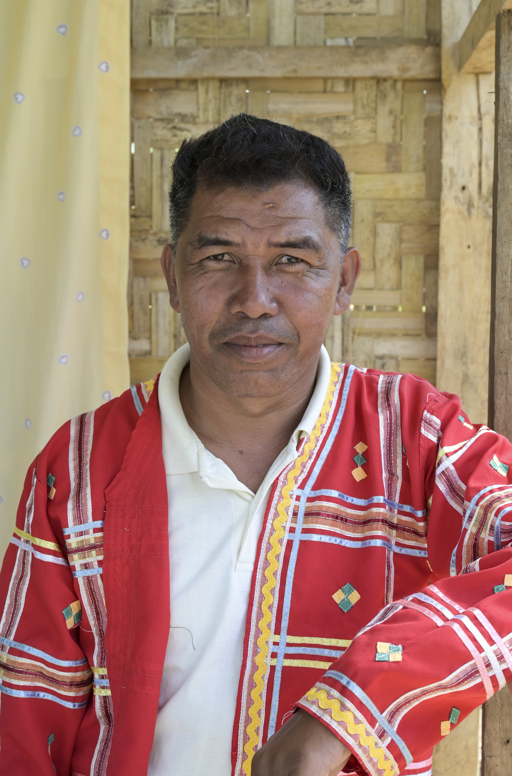 Philippinen, Mindanao, Kidapawan, NGO ICON-SP Inter-Cultural Organizations’ Network for Solidarity & Peace,  ein Netzwerk aus Christen, Muslimen und Indigenen, setzt sich für die Rechte der indigenen Bevölkerung ein, Indigenes Dorf Ganatan, des Manobo tribe, haben ihr Land durch Landraub für große Farmen verloren, Alan Otti, Barangay Captain, tribal leader