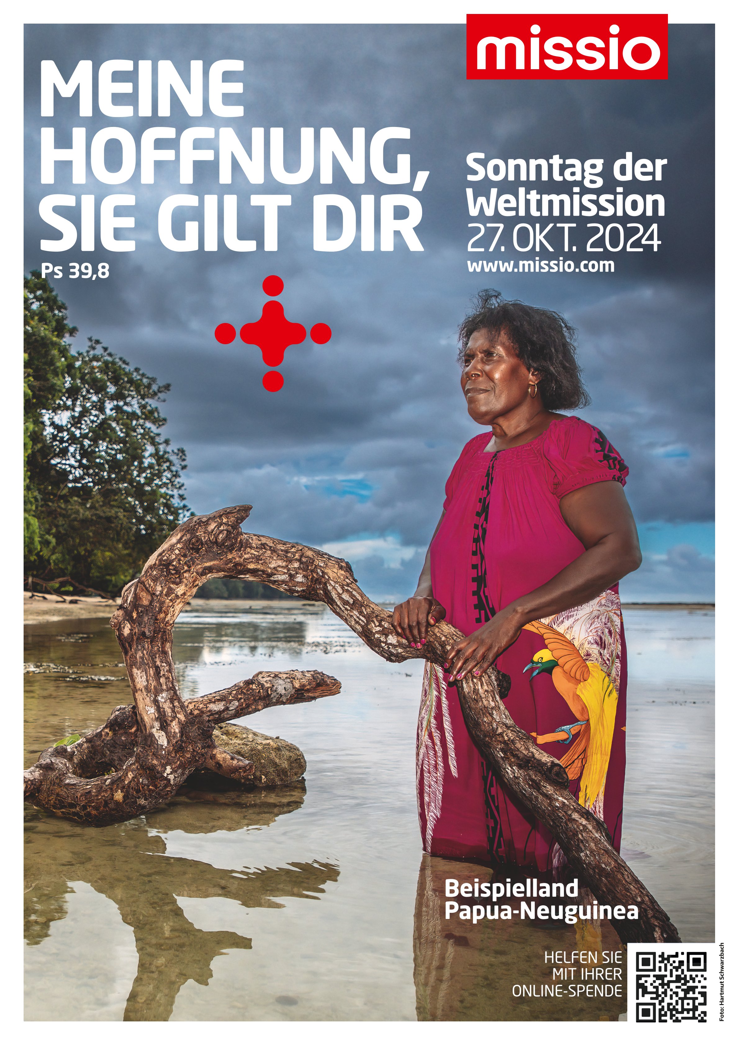 Das Plakat zum Weltmissionsmonat 2024:  Eine Frau aus Papua-Neuguinea steht im Wasser - ein Symbol für steigenden Meeresspiegel