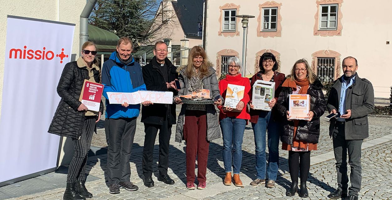 Übergabe 50.000 Handy in Prien